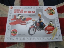 images/productimages/small/Wallace & Gromit Hold on Gromit Airfix nw.1;12 voor.jpg